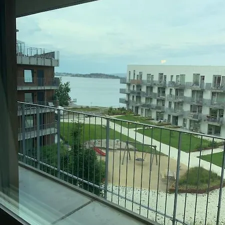 Apartment Entire For Rent In East *